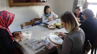Öğrencileri arasında annesi ve ablası da bulunuyor