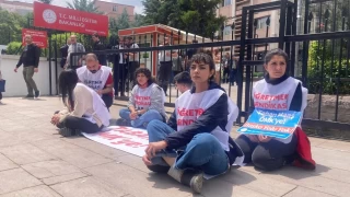 retmenler yoksul, umutsuz ve korunmasz