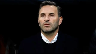 Okan Buruk'un zor karar�