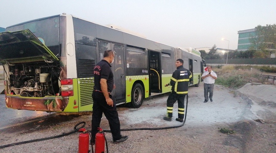 Otobüs sürücüsünün dikkati olası faciayı önledi