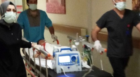 Otomobilin ezdiği minik Mustafa ağır yaralandı