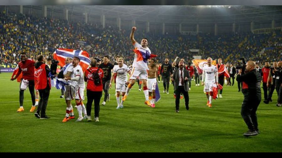 �zbek: Ali Ko�'tan cevap bekliyoruz