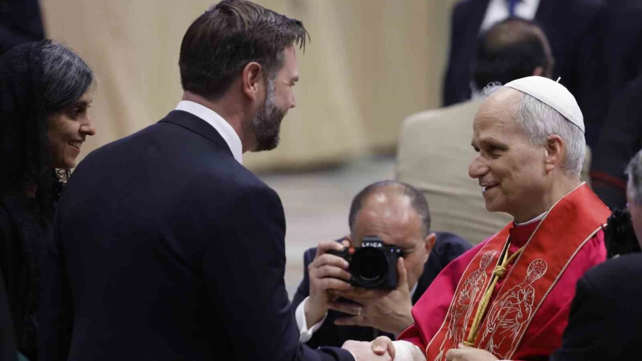 Papa 14'�nc� Leo resmen g�reve ba�lad�