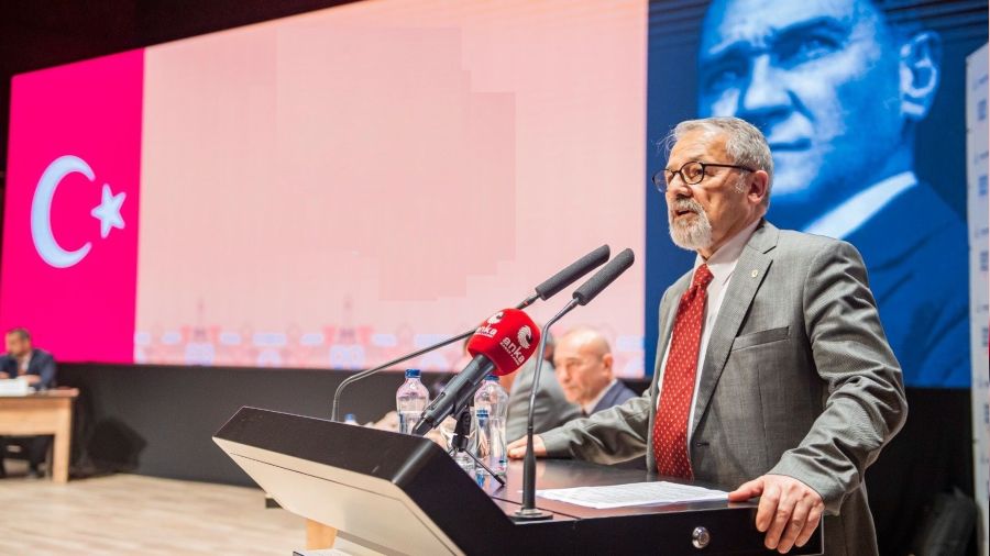 Prof. Dr. Naci Görür, "Son 80 yılda 150 binden fazla insan Türkiye’de depremler nedeni ile öldü. Türkiye’de ne yöneticiler ne de halk gerekli dersleri çıkarmıyor" dedi