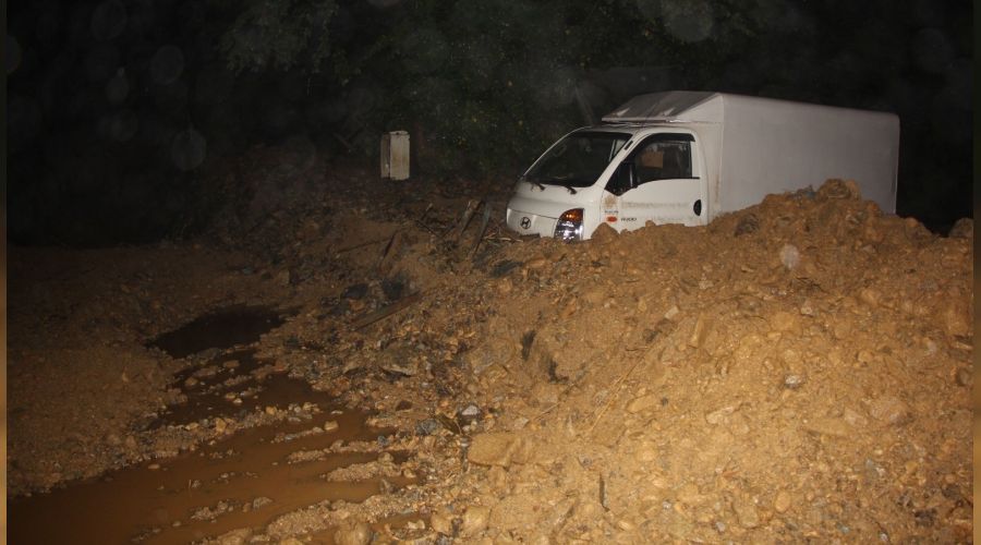 Rize'de selde kaybolanlar 3'e yükseldi