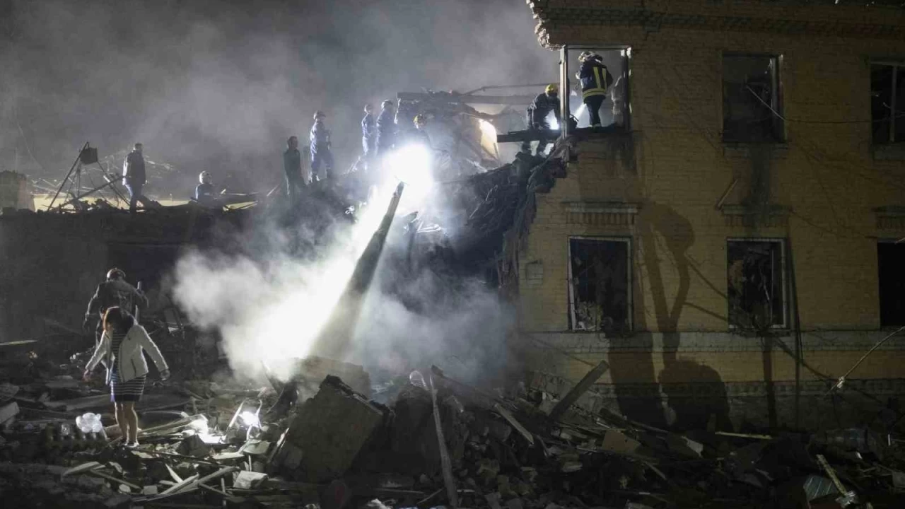 Rusya, Kiev'i yine vurdu