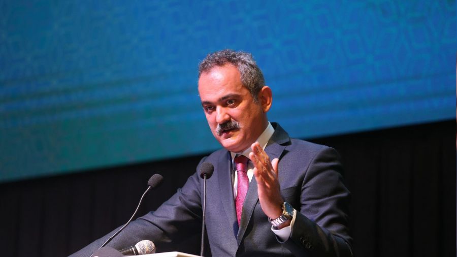 Sağlam raporu almayan özel okullar kapatılacak