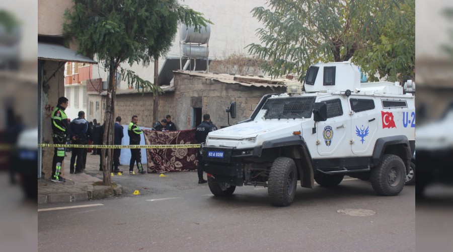 Sald�r�ya u�rayan �ift�i �ld� 