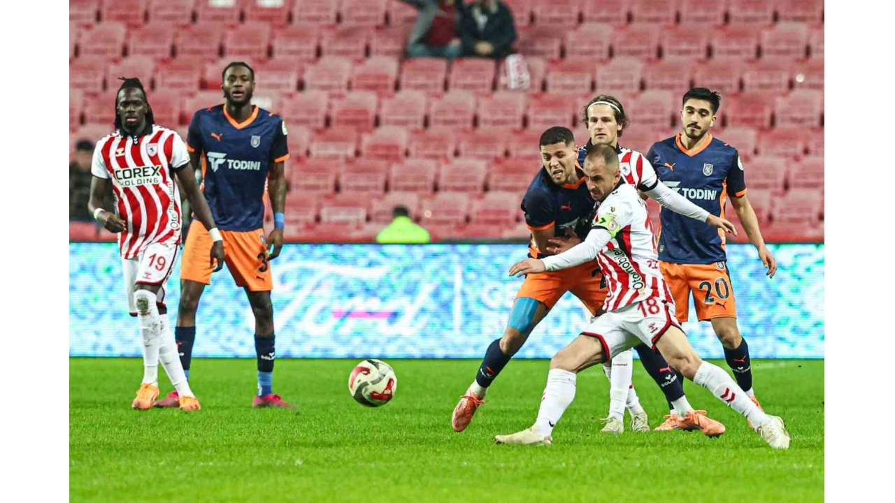 Samsunspor Ba�ak�ehir'e kaybetti
