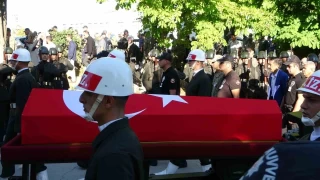 Şehit Uzman Çavuş Mehmet Kökcü son yolculuğuna uğurlandı