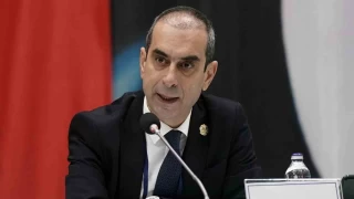 ekip Mosturolu'ndan Ali ko ynetimine eletiriler