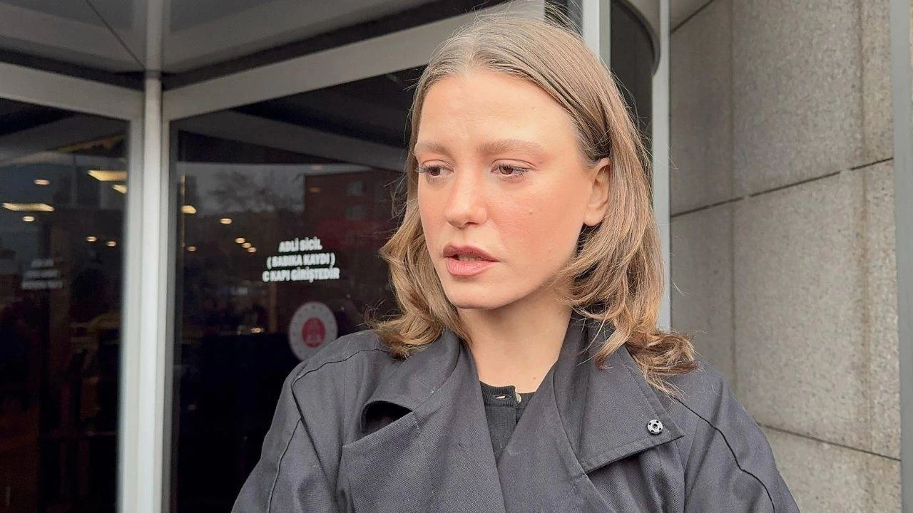 Serenay Sarıkaya menajer şirketinden nasıl para aldığını anlattı