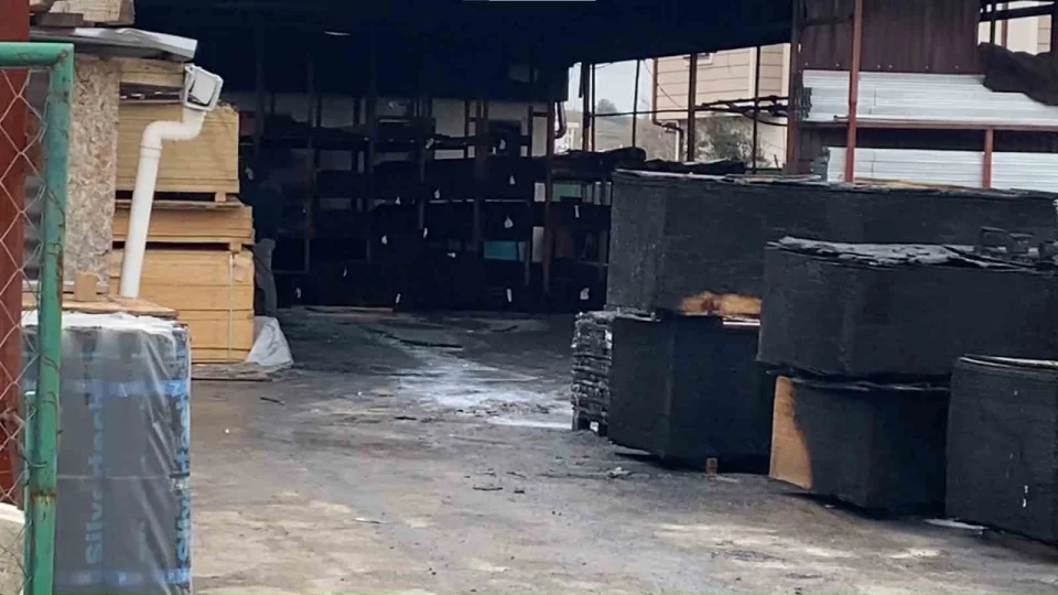 �ile'de ya�l� bir adam yang�nda hayat�n� kaybetti