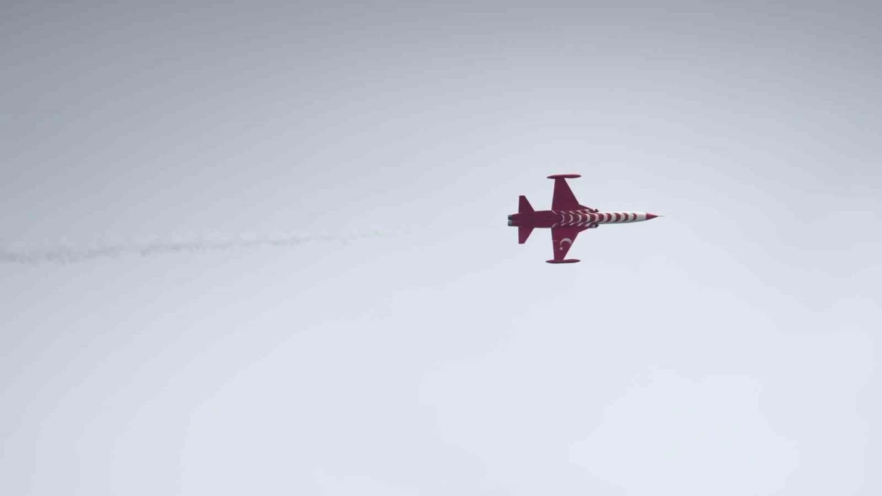 SOLOT�RK ve T�rk Y�ld�zlar�'ndan Samsun'da �ov