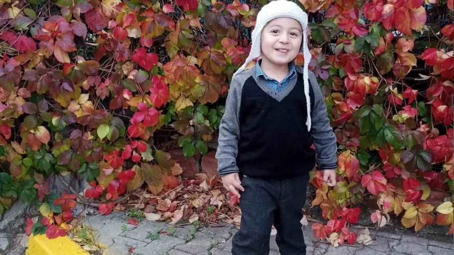 Su birikintisine d��en �ocuk hayat�n� kaybetti