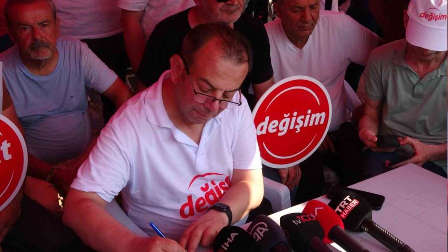 Tanju �zcan'dan Faik �ztrak'a cevap