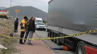 T�r �of�r�, t�r�n alt�nda �l� bulundu