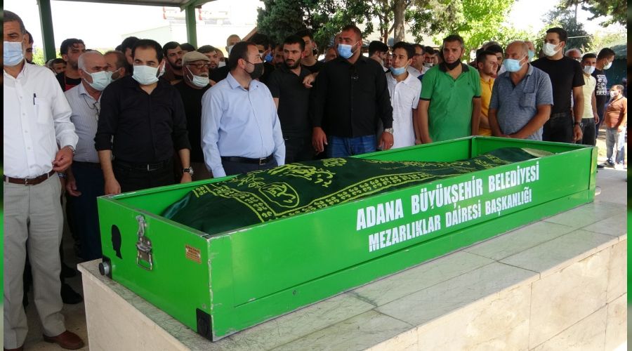 Tostçu Mahmut toprağa verildi