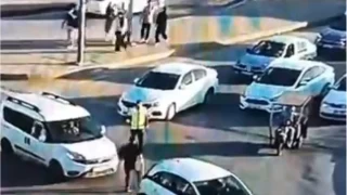 Trafikte polise sopayla saldran ahs tutukland