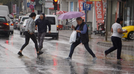 Trakya'da kuvvetli sağanak etkili oluyor
