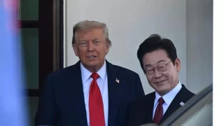 Trump, Gney Kore'nin nkleer enerjili denizalt yapmasna onay verdiini belirtti