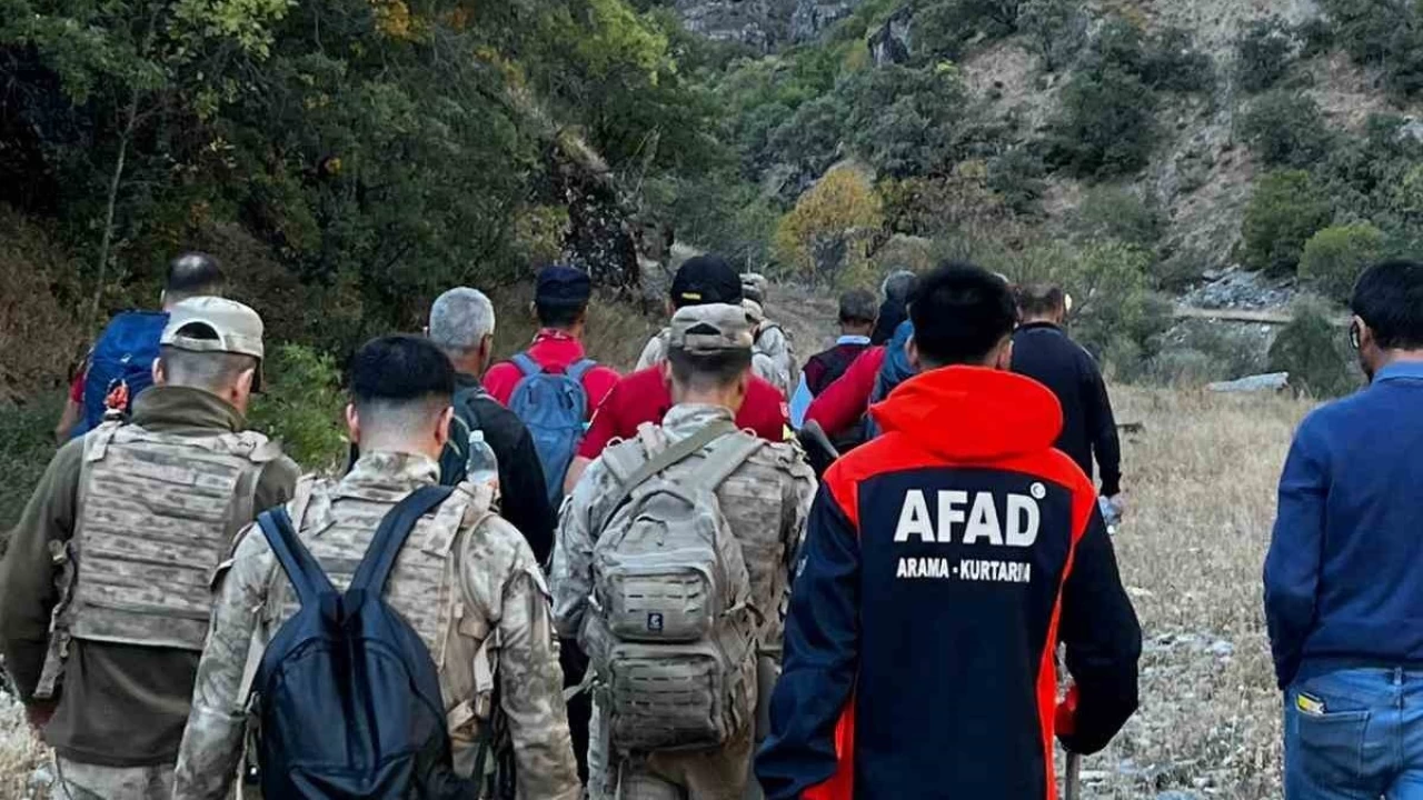Tunceli'de kayp 2 kii 13 saatte bulundu