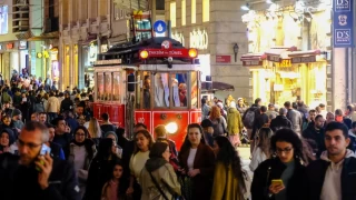 Türkiye'de hane halkı büyüklüğü 3.14'e düştü