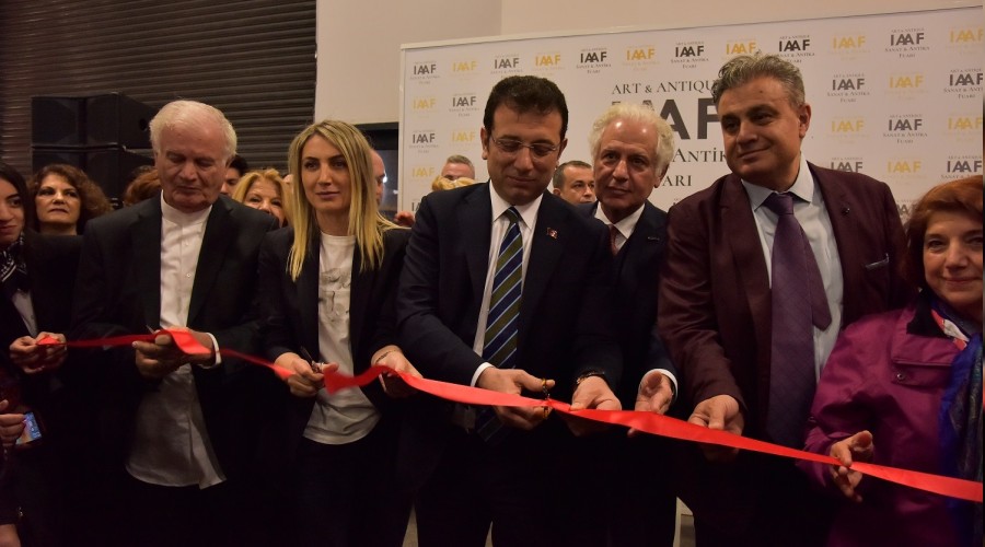Türkiye’nin ilk antika fuarı kapılarını açtı