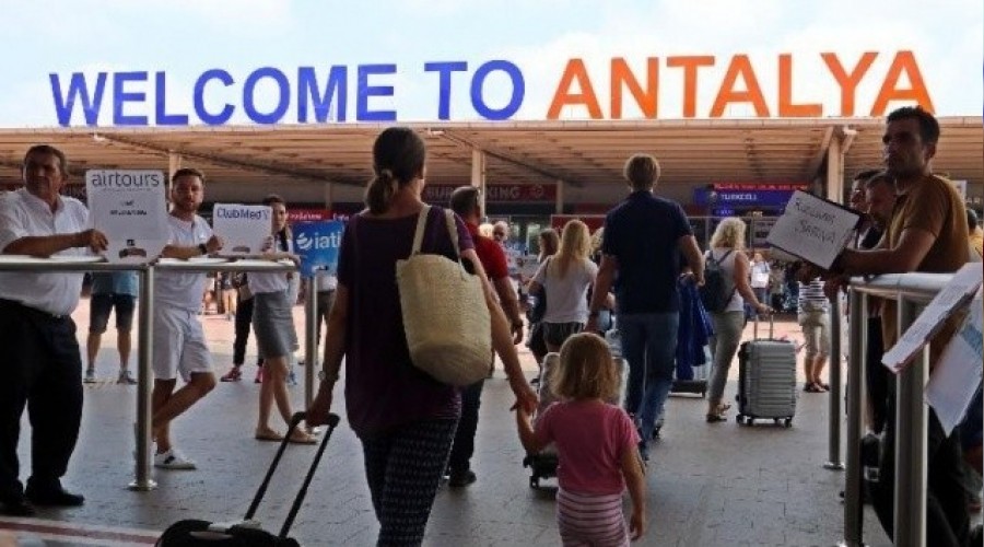 Turizm y�la iyi ba�lad�