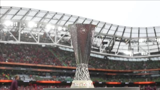 UEFA Avrupa Ligi'nde yarı finalistler belli oldu