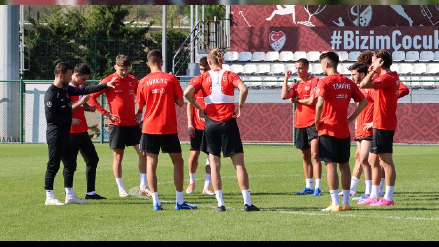 Ümit Milliler Letonya deplasmanında