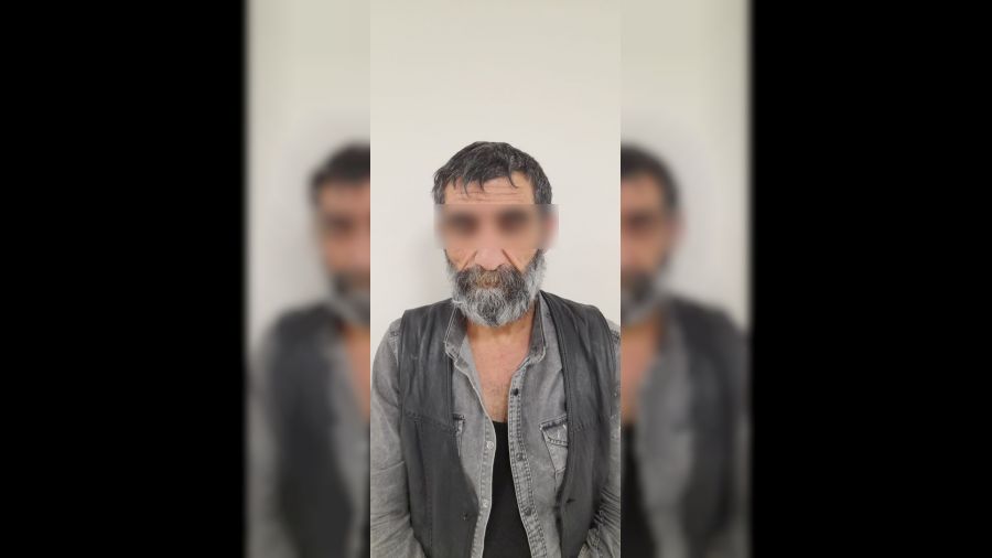 Yakalanmamak için uyuşturucuyu yuttu, hastaneye kaldırıldı