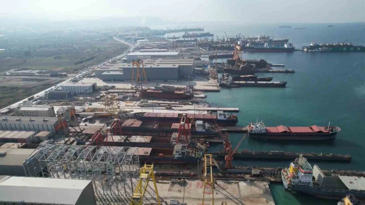 Yalova'da tersanede feci ölüm