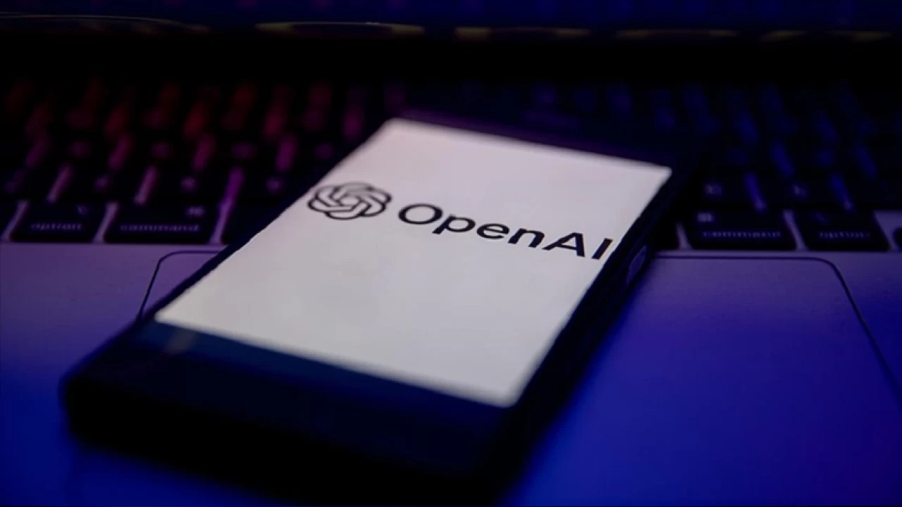 Yapay zeka şirketi OpenAI CEO'su görevinden ayrılıyor