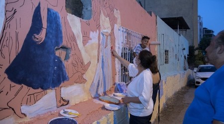 Yıkık dökük duvarlar sanatla hayat buluyor