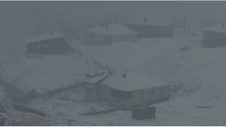 Yksekova'da youn kar ya uak seferlerini durdurdu