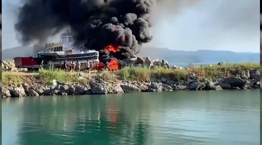 Zonguldak'ta tersanede yang�n