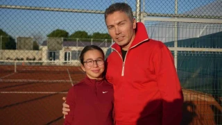 10 ya��nda milli tak�ma se�ildi, 16 turnuvada set vermeden �ampiyon oldu