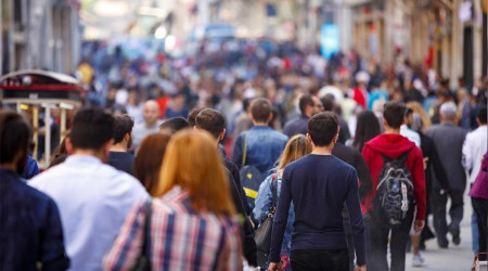 2.8 milyon kii g etti