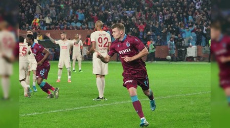 59 golün 26'sı Sörloth'tan