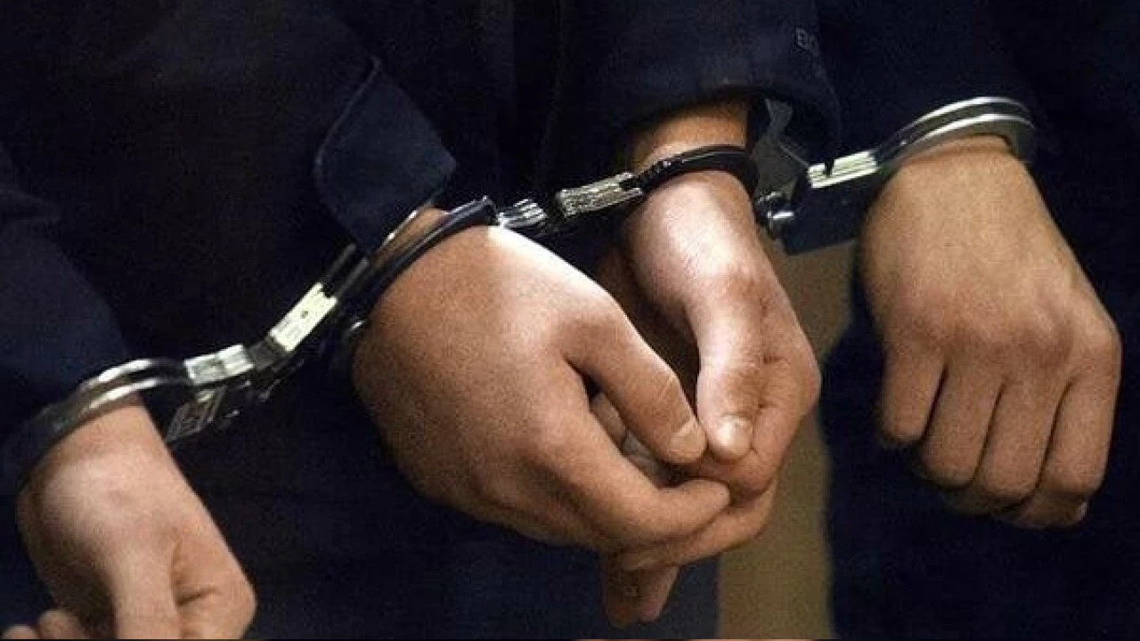 Adana merkezli dolandrclk operasyonunda 18 zanl tutukland