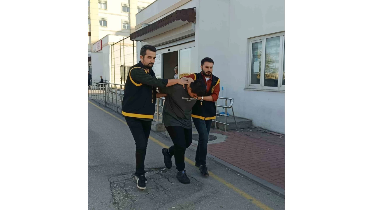 Adana'da komu kavgas: Baba ld, 2 olu yaraland