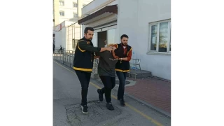 Adana'da komu kavgas: Baba ld, 2 olu yaraland