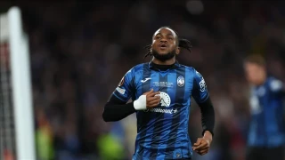 Ademola Lookman Fenerbah�e'nin avucundan b�yle kaym��