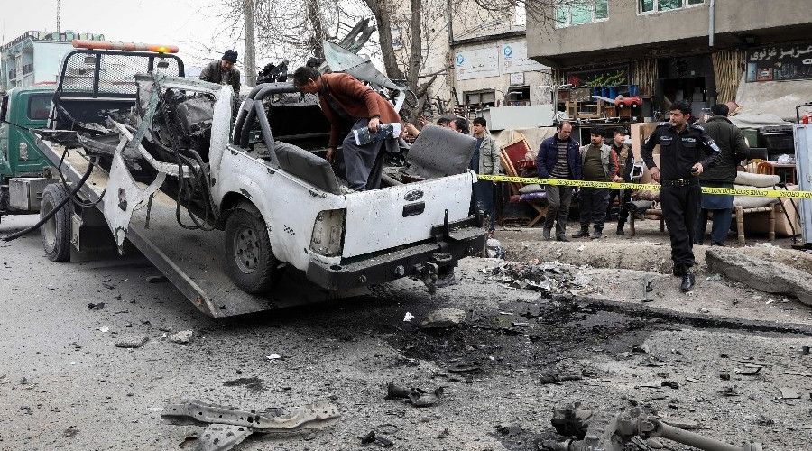 Afganistan'da art arda  saldr: 5 l, 2 yaral