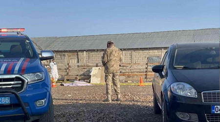 Ağrı'da karısını ve yabancı uyruklu çobanı vuran adam intihar etti
