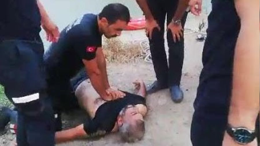 Akıntıya kapılan şahsı itfaiye kurtardı