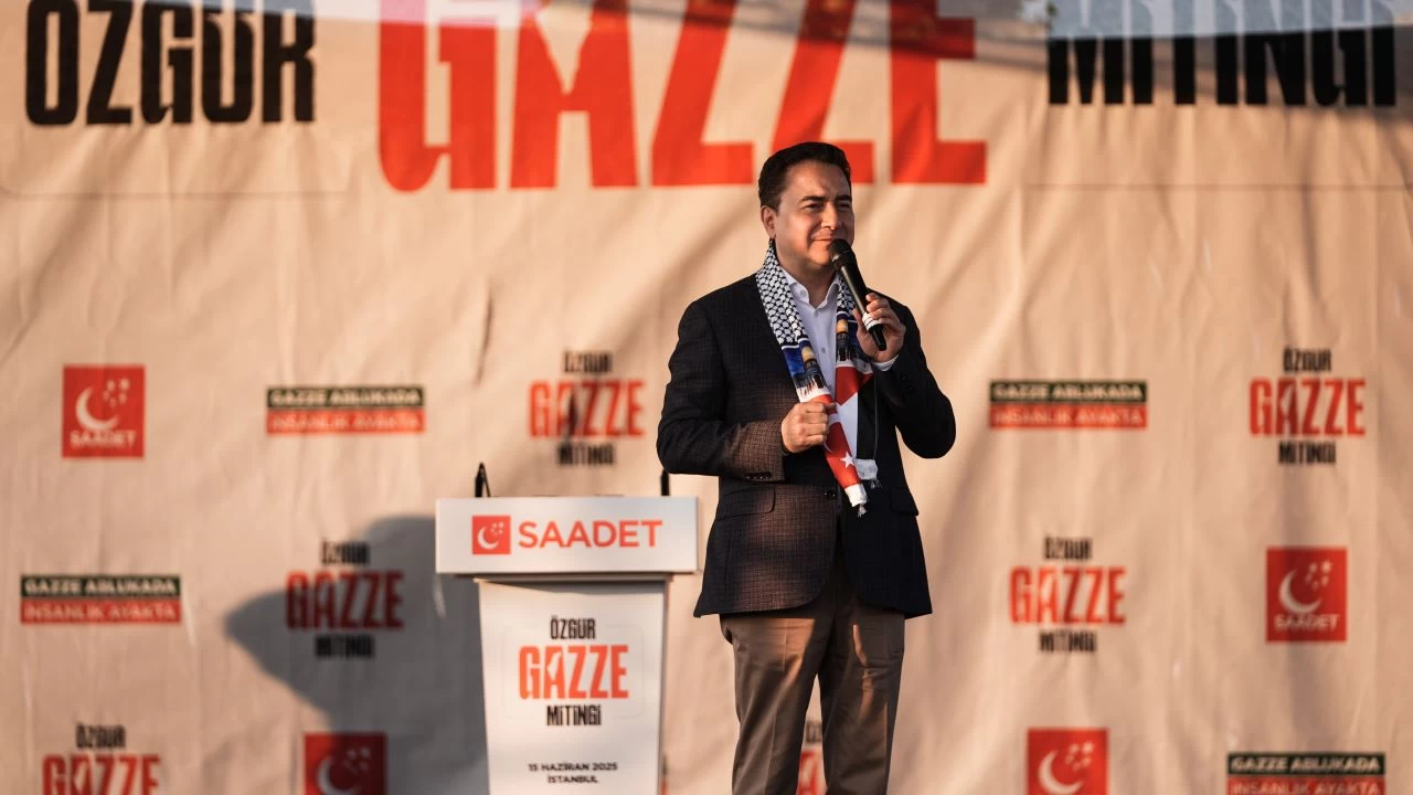 Ali Babacan: 'İsrail ne hukuk ne insanlık tanıyor'