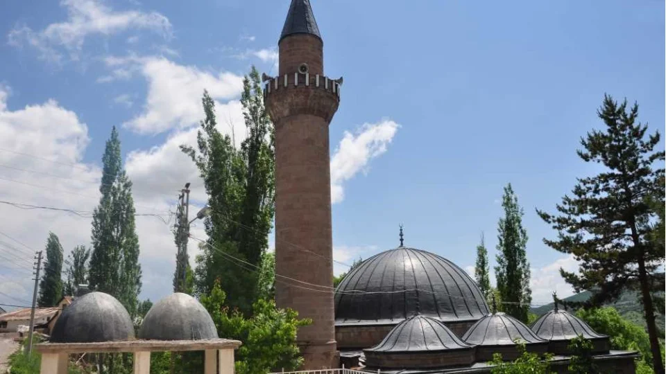 �Allah Kulunun� miras�: Kur�unlu Camii