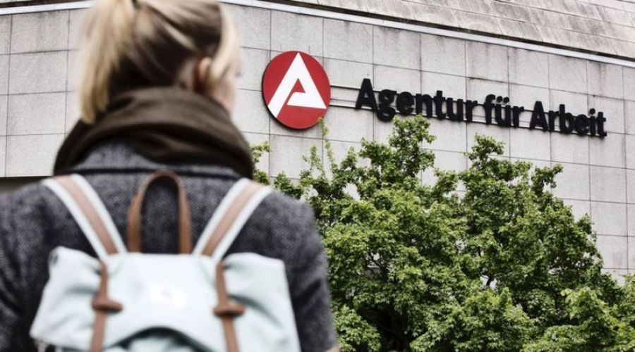 Almanya'da i�sizlik artt�